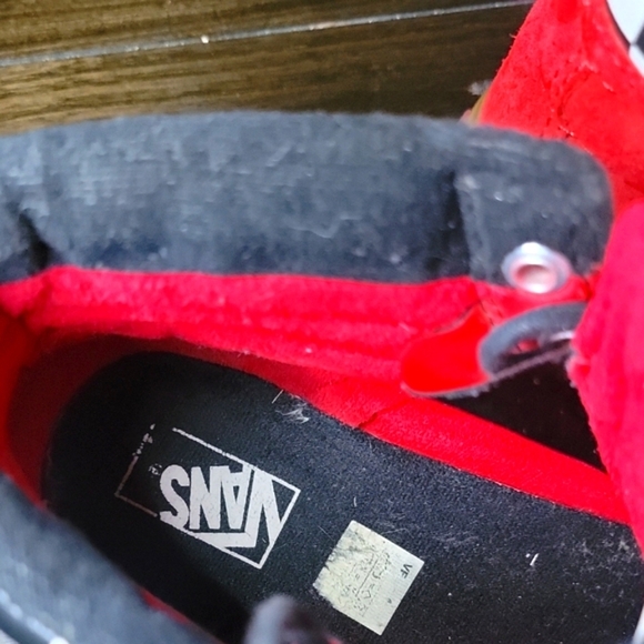 Vans SK8-Hi MTE Shoes - Picture 2 of 8